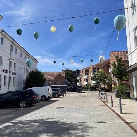 Aday - Blue Light Suite Apartment In The Center Of Hjørring Extérieur photo